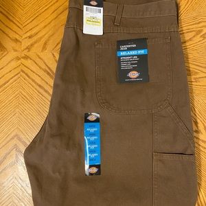 Mens Dickies Carpenter Jean's - Relaxed Fit 44x30 - straight leg - brown
